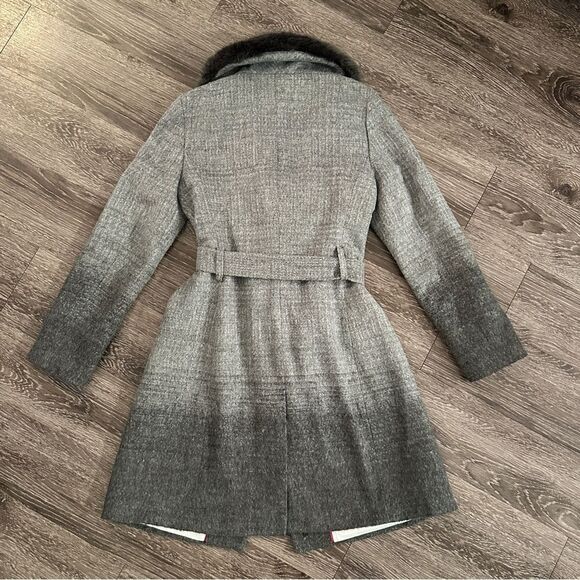 Banana Republic Ombré Coat with Faux Fur Trim - Picture 7 of 7